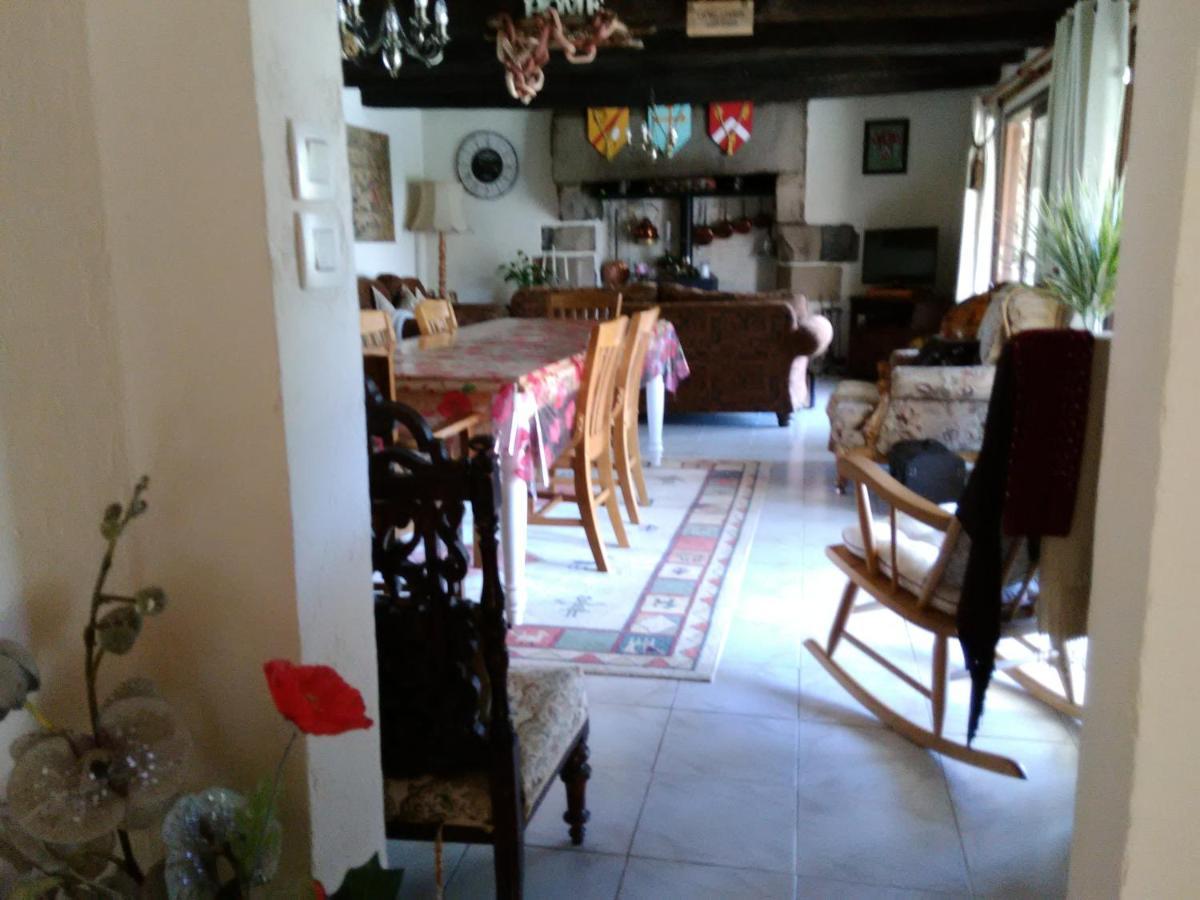 Four Chimneys Apartment Treffrin Bagian luar foto